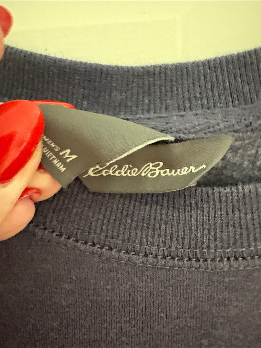 Eddie Bauer Women’s Crewneck Sweatshirt - Blue - Picture 2 of 3